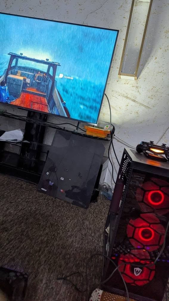 PC لبيع فقط كيس كيبورد ويه بدون شاشه
سعر مع  300الف قفل
 رام 16gh

 معلج Intel(R) Core(TM) i5-6500 CPU @ 3.20GHz

 مدبورد ASUSTeK COMPUTER INC. - H110M-K

 كرت شاشه NVIDIA GeForce GTX 1050 2GH

 هارد                       SSD 256GB (256.0 GB)

                           بور سبلي  600وط كركوك, العراق


**إذا كنت صاحب هذا الإعلان وتريد حذفه لأي سبب، رجاءا أرسل رسالة إلى الدعم الفني**