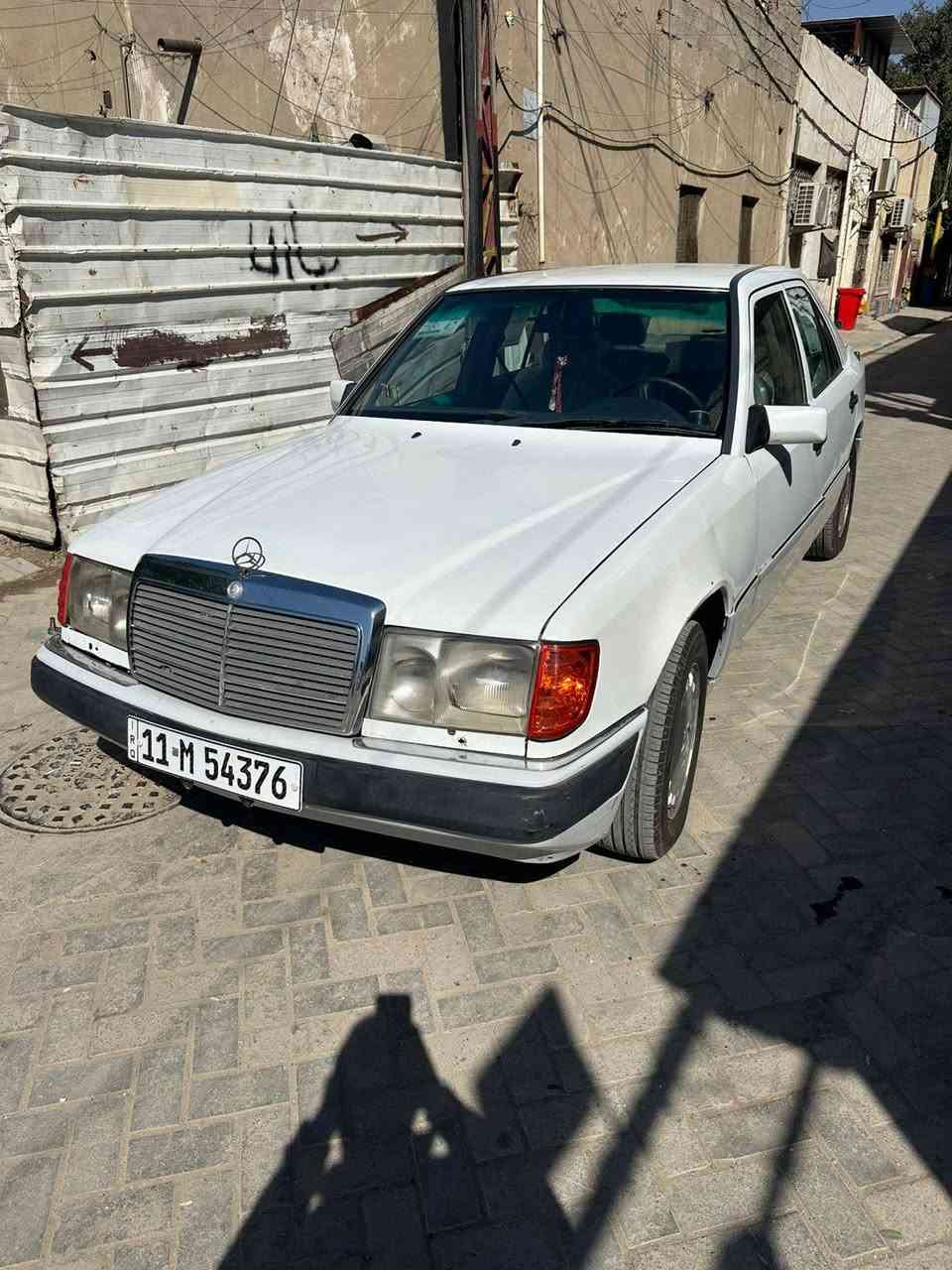 🔥 سعر ٥٨ وبيه مجال بسيط 
Mercedes-Benz W124 “الدب” موديل ١٩٩١
سيارة مرتبة ونظيفة، محرك ممتاز ومكيف ثلج ❄️
سواقة ناعمة وثبات عالي، تصلح استخدام يومي وسفر.
✅ مكينة شرط
✅ جير ممتاز
✅ داخلية نظيفة
✅ تبريد ممتاز
✅ أوراق كاملة
السيارة تخبل لعشاق الهيبة والكلاسيك 😎
السوم للجاد فقط، والفحص مسموح.
للاستفسار خاص أو اتصال 📞
***********
