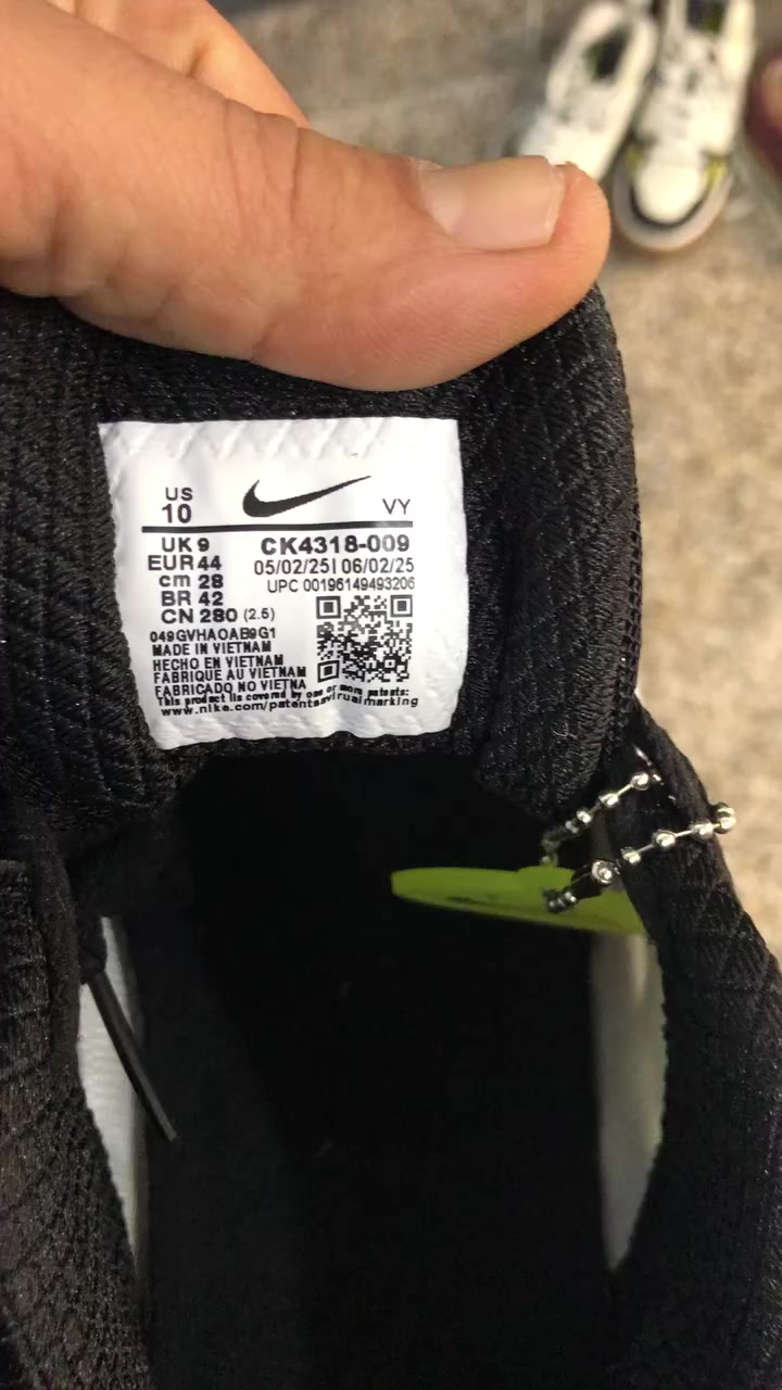 نايك زوم فيتانمي ماستر باركود شغال
قياس 44
سعر 25
توصيل جميع محافظات 5


**إذا كنت صاحب هذا الإعلان وتريد حذفه لأي سبب، رجاءا أرسل رسالة إلى الدعم الفني**