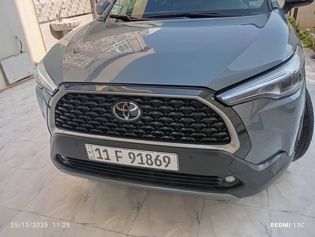 تيوتا كورلا كروز موديل ٢٠٢٣ وارد امريكي رقم بغداد رقم وسنوية وهزه كله جديد بأسمي  السياره كلين  الضرر مالتها جامرلغ وراجع علبارد 
مكفولة كفاله عامه من الصبغ سيارة بانزين فقط مو هايبرد وياباني الاصل مو صيني كير ومكينه وصدر امامي وخلفي كله على وضع الشركه ماشية ١٨٠٠٠مواصفات فول للاخير 
المواصفات 
بصمه واشاير بلمري مري شفط تحكمات ستيرن كشنات جلد تدفئه وتبريد بلكشنات فتحة سقف تبريد لمس كامره خلفيه حساس امامي وخلفي رادارات جانبيه توقف ذاتي امامي وخلفي ويل كب كروم صندوك كهرباء شفط 
السعر ٢١٥وبيها مجال
العنوان ديالى المقداديه 
*********** المقدادية, ديالى
