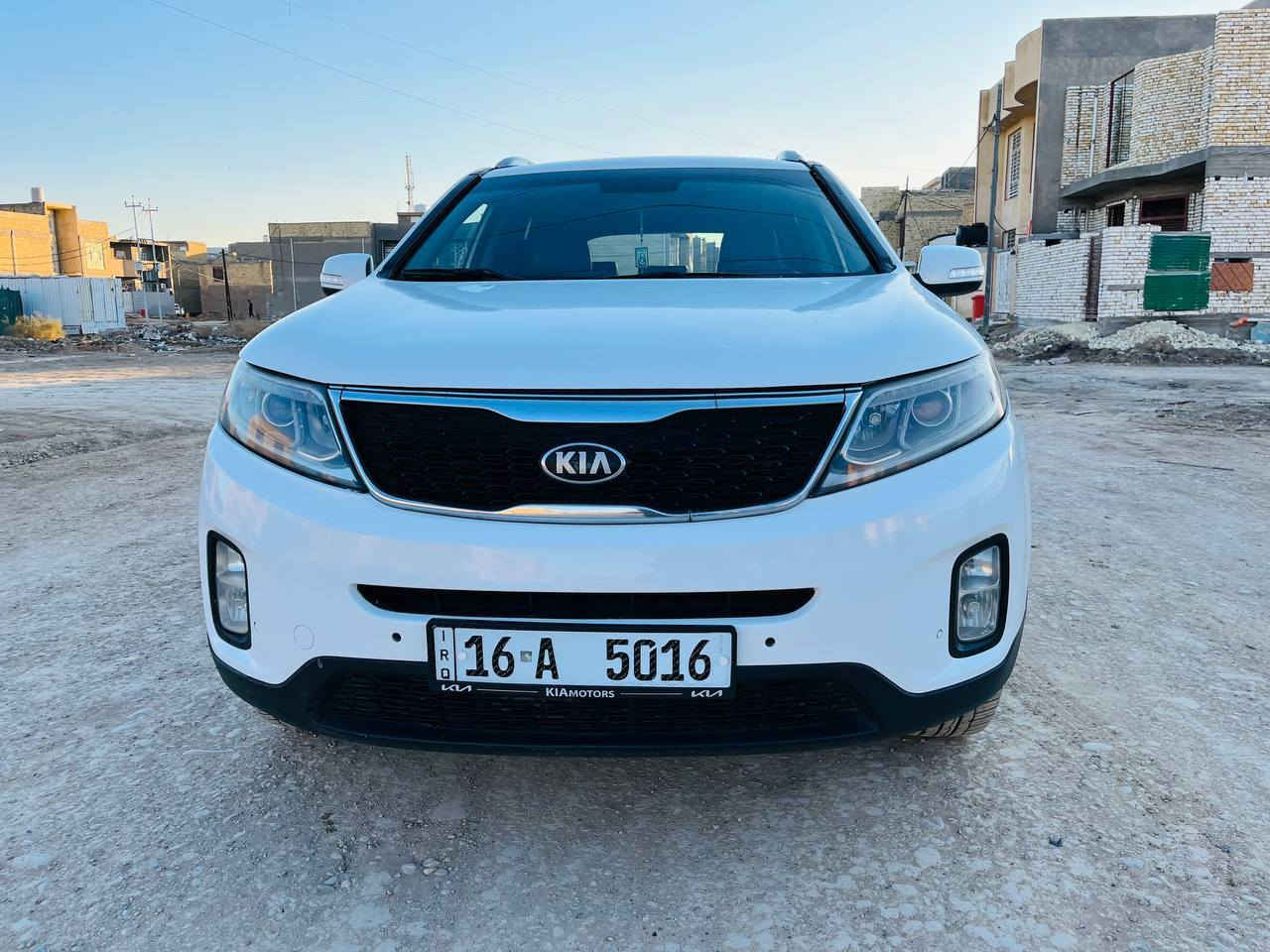 سيارة للبيع
سورنتو موديل ٢٠١٤ خليجي 
٦ سلندر 
٧ راكب
٣ قطع تبريد
كشنات لون قرميدي (كويتي) 
دواخل السيارة نظيفه ٩٥٪
ويل كروم
تحكمات شغاله ١٠٠٪
حداديه ٩٥٪
تخم تاير نظيف ٩٩٪
بيها رشات صبغ بدون حادث بيع او مراوس بسيارة اقل حسب الاتفاق
السعر ١٥٥ وبيها مجال قليل تحويل ثاني يوم السياره مال بيت باسمنه 
العنوان واسط مركز المدينه
الإتصال
 *********** 
***********
