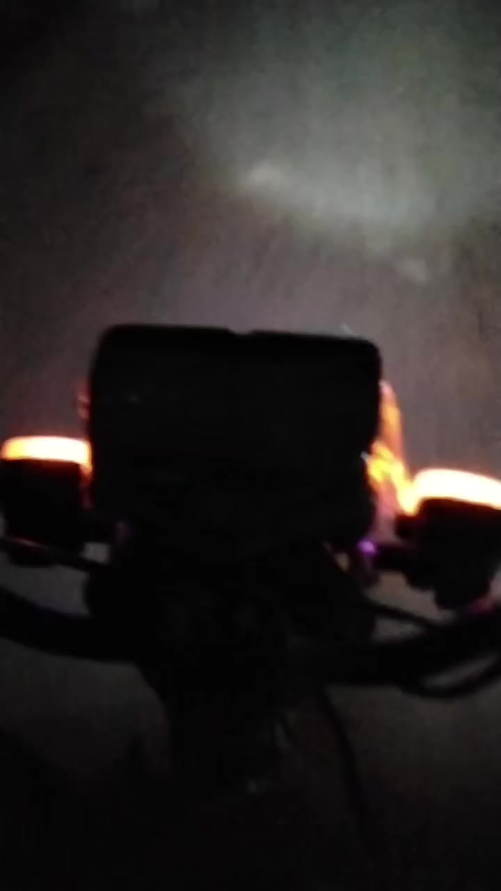 سلام عليكم درجة نامه شلامجه أصلي موديل 2017 أوراق أوراق اصولي اوراقه 7 اصولي مكينه صارله 3 من مجفته كزوز أبو جناح درجة مشي فصله شاصي مكفول شلامجه أصلي  السعر 450 اوبيه مجال مكاني ناصريه مركز.      رقم ***********
