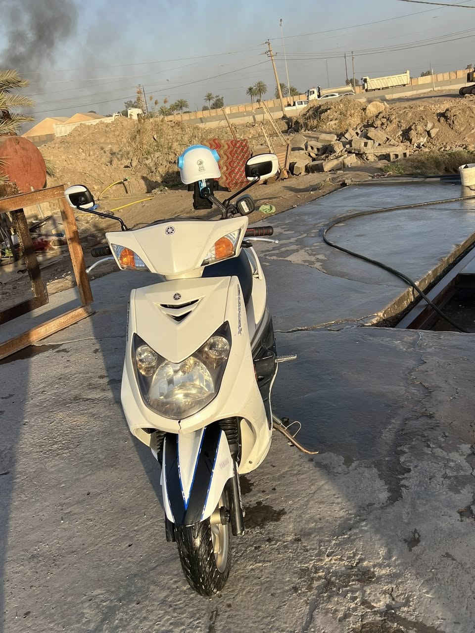 السلام عليكم دراجه سكنس فحل الدراجه كامله من اي شي شرط نكره سلف مابيه اي نقوصات الله شاهد مكينته خرسه مينسمعله صوت الدراجه خير من الله ➕كهربائيات كله شغاله
السعر750وبيه مجال
عنواني بغداد التاجي 
رقمي/***********
***********
