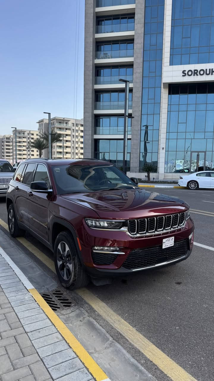 ياالله
السلام عليكم جيب كراند شيروكي 4XE 2024 وارد امريكي

Jeep Grand Cherokee 4Xe 2024 2.0L

         حجم المكينه : 2000  تيربو + هايبرد + بلك ان 

المسافة المقطوعة :40 الف ميل  

الضرر: فقط قطعه وحده  - خشم البنيد

          حالة الايرباك : سليم مطاك ولا ايرباك

#مواصفاتها
1.شاشه 
2.بصمه
3. تشغيل عن بعد
4.دمام خلفي
5.كشنات جلد
6.كشنات  ميموري
7.كشنات كهرباء
8.صندوك كهرباء
9.حساسات خلفيه
10. قطع تبريد 
11.اشاير بالمري
12.رادار امامي
13.رادارات 360
14.خمس وضعيات قياده
15. بنوراما فتحتين
16. كير ماوس
17. نظام منحدرات
18. هيترات بالكشنات 
19.ويل كب كروم
20.لايتات لد
21.بكلايت لد
22.كشافات
23.بصمة ابواب
جكات هايدورليك
 السيارة بدون  شواصي
بدون دواخل 
(بدوون ايرباك ) 
رقم الشاصي:1C4RJYB65R8516521
فول مواصفات 1/1 جاهزه مرقم بغداد تحويل ثاني يوم
#السعر : الطلب في التعليقات سيأتي إليك مباشرة 
للتواصل: ***********
