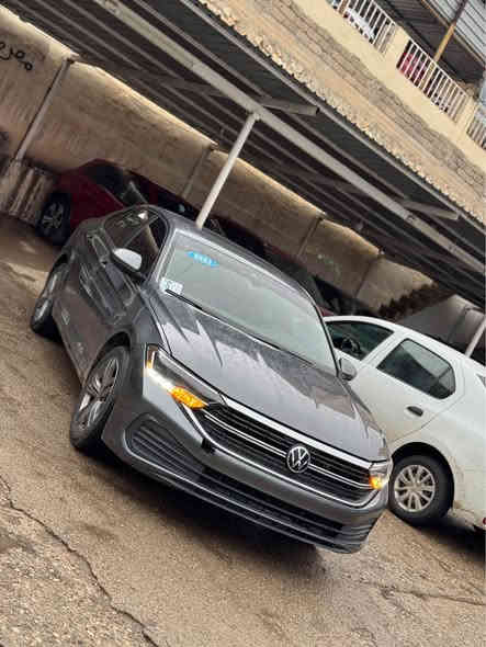 Volkswagen Jeeta se 2023
فولكسواغن جيتا اس اي ٢٠٢٣

جاهز بدون مصرف 💯
سعر 🔥 128 و مجال بسيط
واتس اب و كورك ***********

ثلاث قطع و شبرين صبغ بدون دواخل شرط 👌
 شواصي و راديترات و بانكات كلها سليمة شركة
ارباكات سليمة و ٤٧ الف ميل ماشية 👍🏻 
صور الحادث موجودة

مواصفات Se فول فقط مو بانوراما🎖️
بصمة تشغيل و ابواب بصمة و بريك بصمة و شغال، رادار نقطة عمياء و رادار امامي و خلفي، شاشة و كاميرة و كشنات هيتر و كيج الكتروني و ويل كروم.....

كل شي بلادي شركة 💯
ماكو كلوب عالدشبول سيارة ١٠٠٪؜ مضبوط 💯
كير محرك تبريد 💯

سعر 🔥 128 و مجال بسيط
مكان عقرة "ئاكرئ"
واتس اب و كورك *********** اكر
