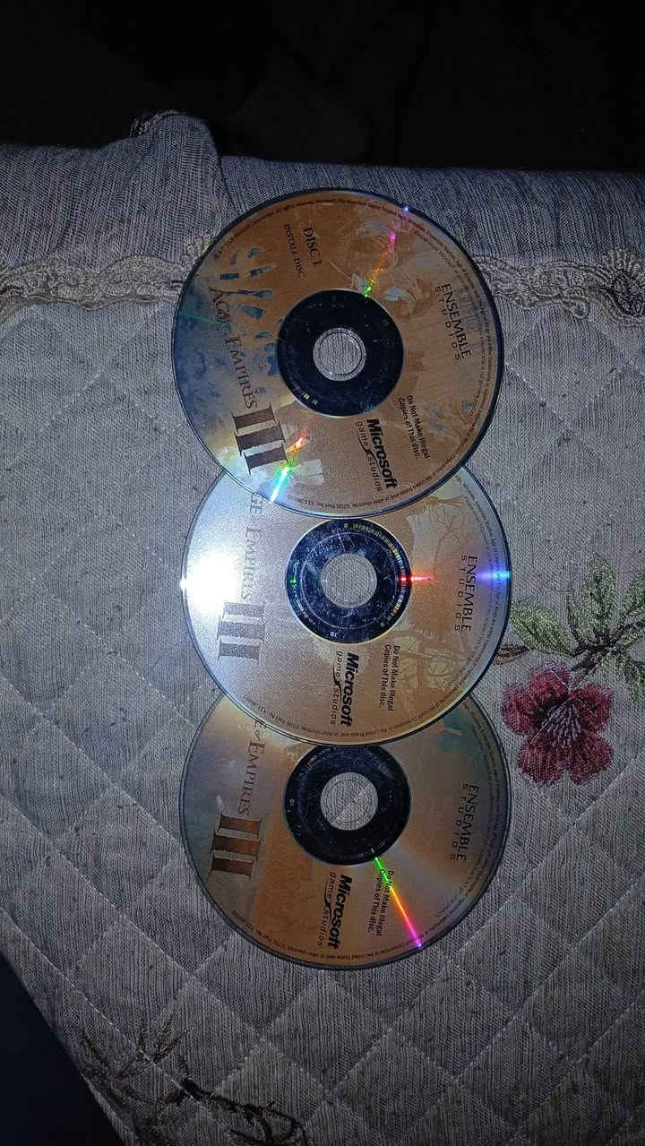 سلام عليكم عندي 3 العاب لعبه يمين WORLD OF WAR CRAFT فيه 4 أجزاء ونظيف كلش سعره 30 الف واللعبه بالوسط  NO MANIS LAND فيه جزئين ونظيف كلش سعره 20 الف واللعبه اليسار AGE EMPIRES فيه 4 العاب واكو لعبه منهن فيه 3 اجزاء وانتو شوفو بال صور سعره 100الف


**إذا كنت صاحب هذا الإعلان وتريد حذفه لأي سبب، رجاءا أرسل رسالة إلى الدعم الفني**