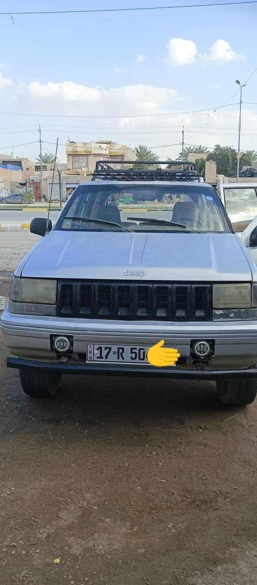 جيب شيروكي لبيع موديل 92
مكينه VVT سياره بسمي السعر 35 وبيهه مجال 
مكان السياره كربلاء المقدسة ***********
