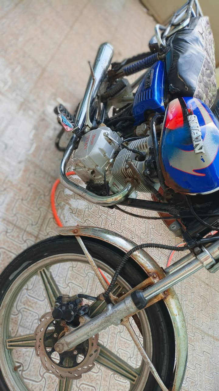 السلام عليكم داجه للبيع ٥كير بيها تنقيص وعايزها ترتيب مديل 2020 السعر ٢٥٠وبهيها مجال الدراجه شغاله


**إذا كنت صاحب هذا الإعلان وتريد حذفه لأي سبب، رجاءا أرسل رسالة إلى الدعم الفني**