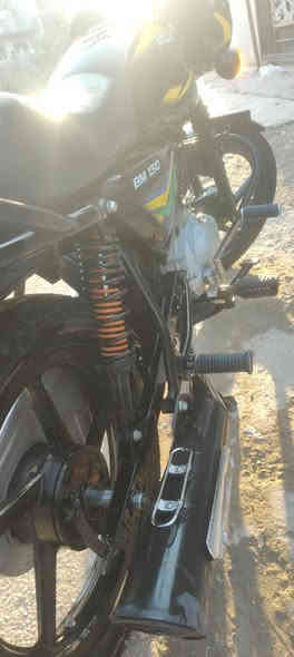 بوكسر 2025 بعدهه جديده كفاله عامه سنويتهه 2030 باسمي رقم اربيل لوحات موجوده تحويل ثاني يوم الدراجه شكد ما اكول نضيفه قليل بيهه نقص بس قبق شوته والقبق مال العينه جان بي فطر صغير وملحوم وما مبين مثل ما موجود بصوره السعر مليونين و650 وبيهه مجال
مكلف بلنشر
رقم صاحبهه ***********
