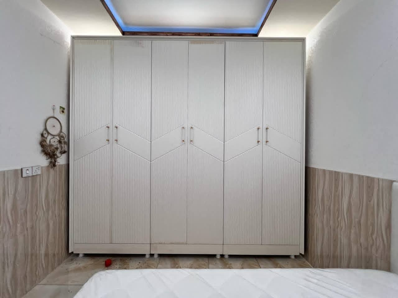 مەعرەزێکی باڵۆن پرێس تەنها 450هەزار هەموو جۆرە نەقشێک و ڕەنگێک بەردەستە  گەیاندن و بەستن بێ بەرامبەرە*********** whatsup
