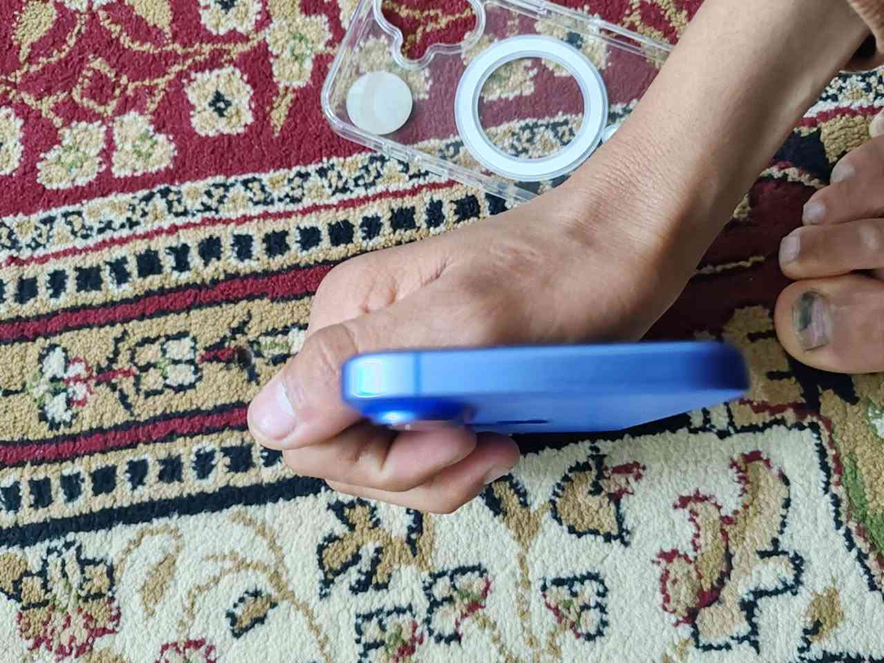 سلام عليكم آيفون 16عادي جهاز نضيف مابي ولا شخط 
ذاكره 256بطاريه100عداد دورات 110غراض كامله شاحنه او كارتونه كيبل شحن ضمان ماستر 
***********بي وتساب 
سعر 900 
بي مجال بسيط
