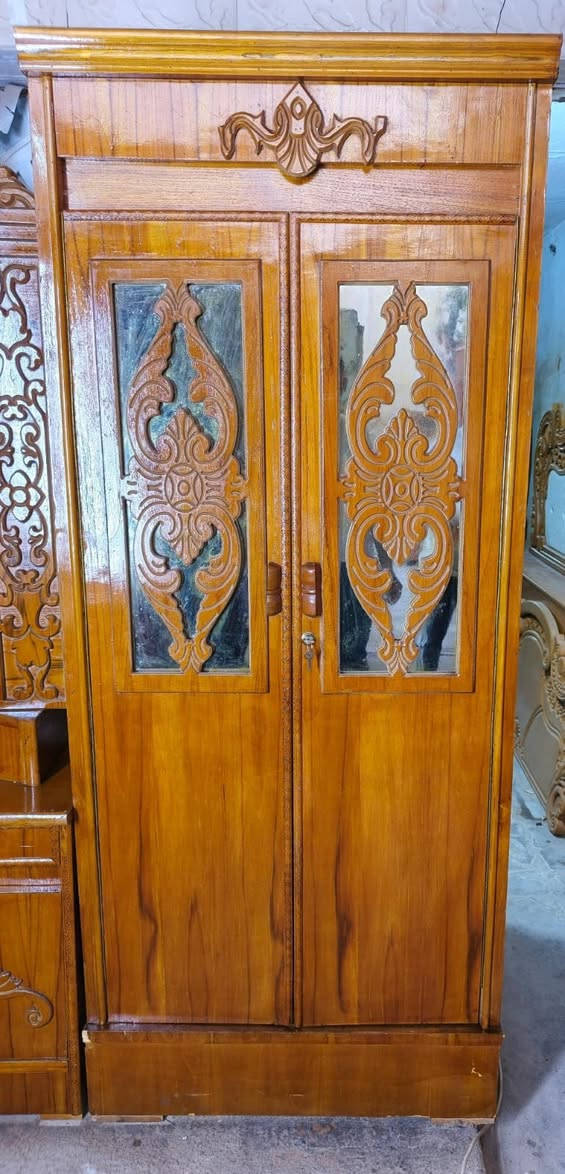 غرفة اخشاب للبيع صاج درجه اولى الغرفة كلش نضيفه بيع مستعجل السعر سعر 625  مع التوصيل والشد


**إذا كنت صاحب هذا الإعلان وتريد حذفه لأي سبب، رجاءا أرسل رسالة إلى الدعم الفني**