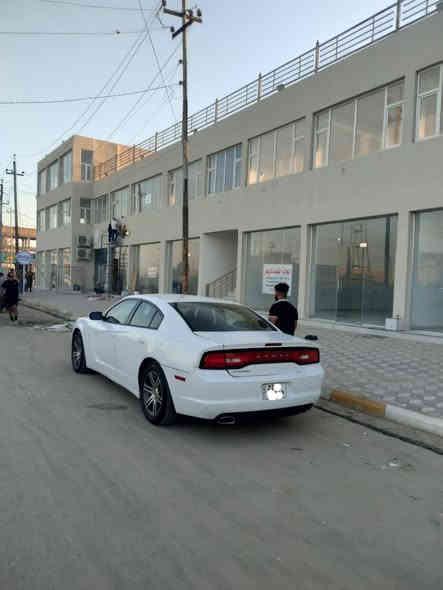 جارجر 14 سيارة نضيفه وممتعوبه مال جناي سيارة بيها ظربة جاملغ خلفي وقبق جنط مبدل فقط والباقي بدون صبغ وبيها بارد قليل مكينة كير خير من الله تبريد تتفأة شغاله رقم اربيل تريد تحويل تريد وكاله السعر 156 وبيها مجال قليل مكاني واسط رقم الهاتف 
***********،،***********
