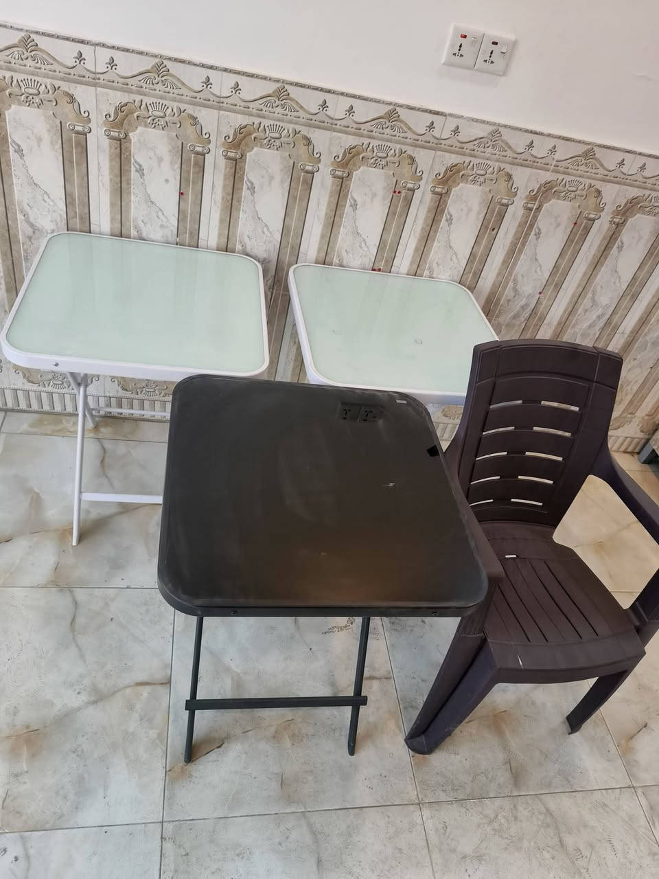 جمعة مباركة غراض نضيفة استعمال قليل للبيع
ميز حديد قوي ثكيل قياسه 2متر ارتفاعه متر ونص ونزاله ٥٥
عارضة براد جديده مستخدمه اسبوعين 
ميز طعام عدد 3+ كرسي
جهاز كريب نضيف جدا"
مكاني بغداد الشعب للستفسار متواجد خاص


**إذا كنت صاحب هذا الإعلان وتريد حذفه لأي سبب، رجاءا أرسل رسالة إلى الدعم الفني**
