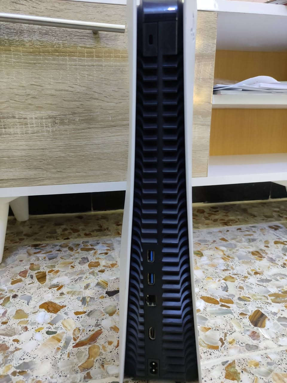 Ps5 فات ، نضافه 100% كامل ملحقات ما عدا الكارتون+ ملحقات اضافيه هديه مع سماعات سوني الأصلية , سعر  650 .


**إذا كنت صاحب هذا الإعلان وتريد حذفه لأي سبب، رجاءا أرسل رسالة إلى الدعم الفني**