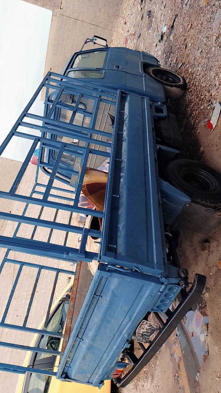 سعرة 15 ورقة
كيا هوندا موديل 95 رقم فحص موقت ديالى صاحبة موجود بديالى سنويه مالته موجودة  
مكينة وكير بنكو
شاصي مكفول ورقم شاصي واضح جدا 
تايرات جدد كهربائيات شغالة
داينمو سلف جدد
تانكي كاز جديد
مكاني بغداد مدينة الصدر 
***********
