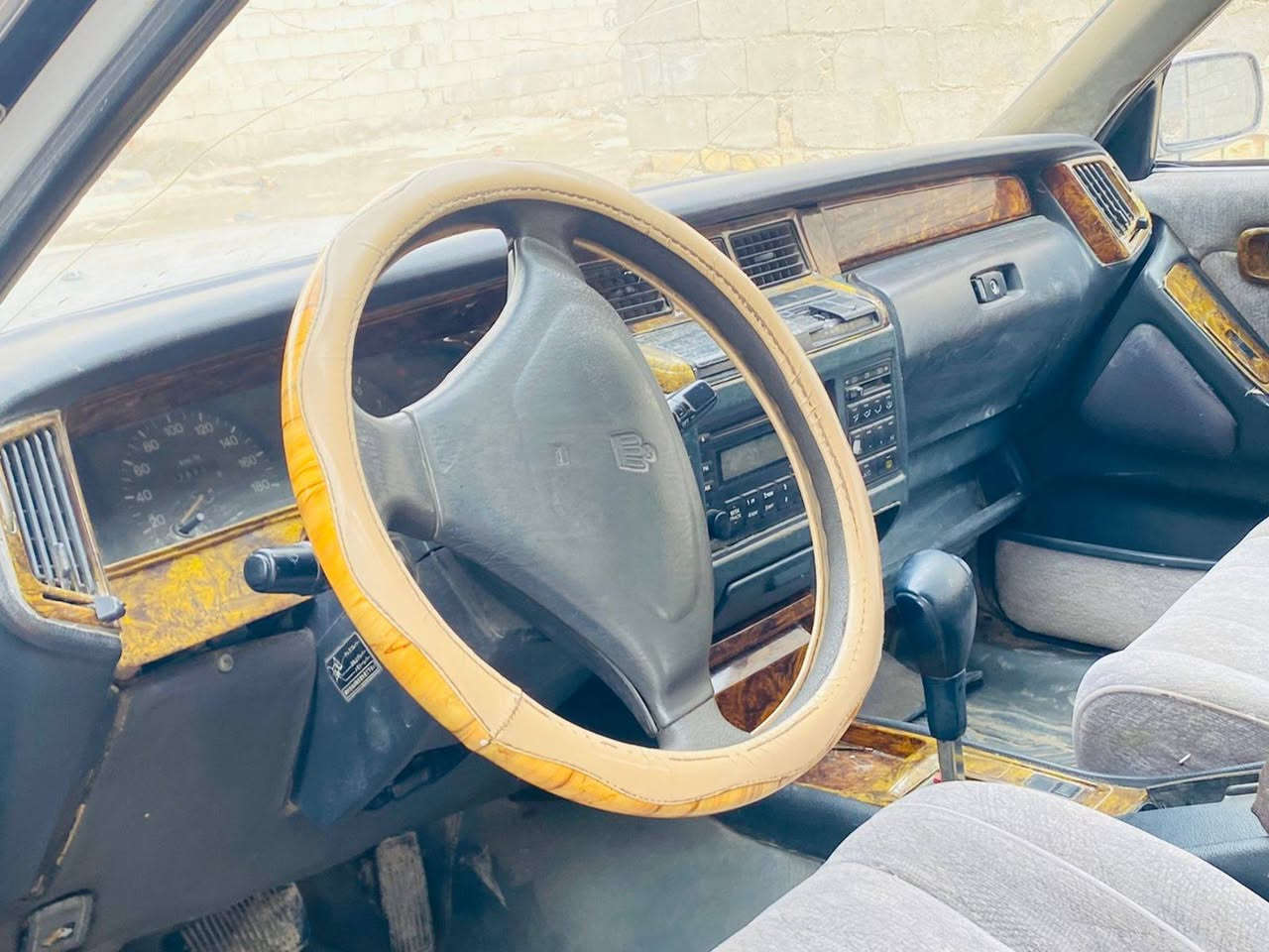 سلام عليكم تيوتا كروان ارنب موديل 95 مكفوله كفاله عامه جارده فقط تبريد تدفأ شغال كهربائيات كله  شغاله جاهزه مجهزه سياره رقم ذي قار سنويه جديده شرط تحويل مشروع وطني مكان سماوه السعر 58وبيه مجال بيع ومراوس /***********
