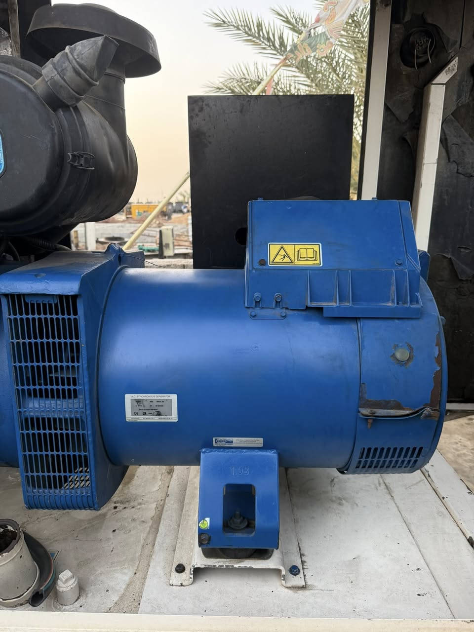 السلام عليكم مولد كاتم بيركز نكليزي اف جي ولصن   150كيفي   6سلندر  مديل 2018 مشتغله ساعات شرط لا بخار ولاً تنقيص كاتم رقمي***********
