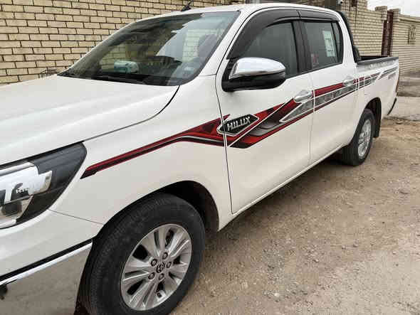 سلام عليكم تيوتا هايلوكس 2023 للبيع كفاله عامه ماشيه 125 الف فول مواصفات اوتماتك مغلفه كشنات وارضيه جاهزه
كارتون السياره موصفاته معروفه الهايلوكس مكان ذي قار  دواية سعرها 290 قفل ***********
