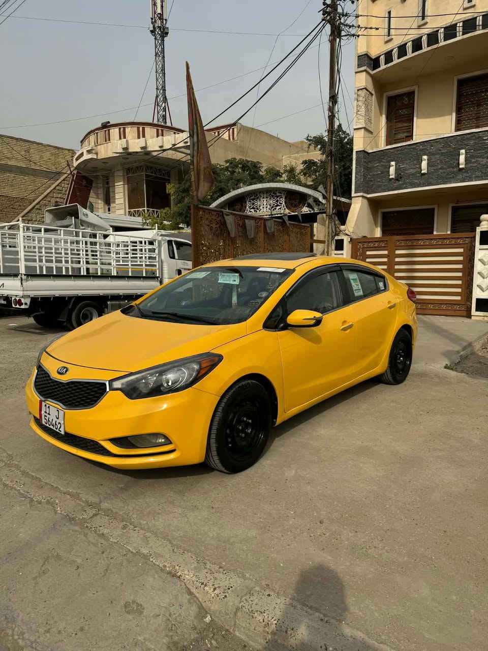 السلام عليكم كيا فورتي موديل 2014 حادثها باب خلفي بدون دواخل السياره بجم كبس
السياره فول مواصفات السياره جاهزه و جديده مال جناي امانت الله 
المواصفات 
شاشه 
كامره 
تحكم ستيرن جيهتين 
مانع نزلاغ 
ثلاث انضمه قياده 
سلايت روف طكتين 
بصمه بواب 
حساس امامي 
حساس خلفي
محرك المرغوب لا تبخير و لا تنقيص 
كير at المرغوب 
السياره كير مكينه صدر امامي خلفي تخم تاير جديد تبريد ثلج رقم بغداد الدولي تحويل ثاني يوم السعر 104 وبيه مجال حق الجيه مكان بغداد رقم الهاتف ***********
