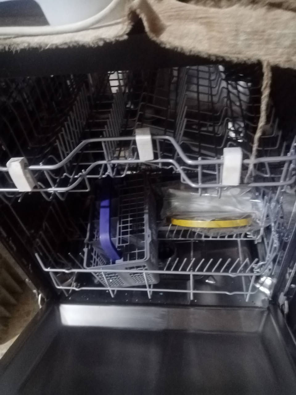 عندي غساله صحون للبيع كلش جديده مكاني ناصريه مركز السعر ٢٠٠ الف بيها مجال


**إذا كنت صاحب هذا الإعلان وتريد حذفه لأي سبب، رجاءا أرسل رسالة إلى الدعم الفني**