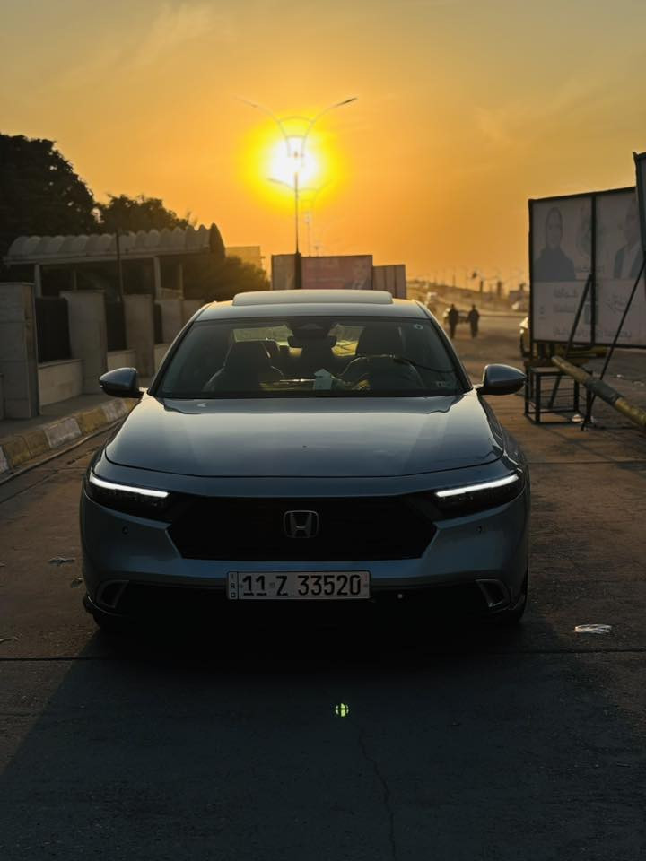 هوندا اكورد هايبرد تورنك 2023
اعلى فئه بالاكورد 
1- داتا شو 
2- تدفئه تبريد مقاعد اماميه+ تدفئه مقاعد خلفيه
3-حساس مطر
4- شحن لاسلكي
5-مري قلاب 
6-كشنات جلد
7-بصمه+فتحه
8-اشاير بالمري
9-حساسات امامي خلفي
10-رادار جانبي
11-تشغيل عن بعد
12-قطعتين تبريد
13- خزن كشنات
14-مقاعد اماميه كهرباء
***********
السياره بدون تبديل وبدون صبغ
