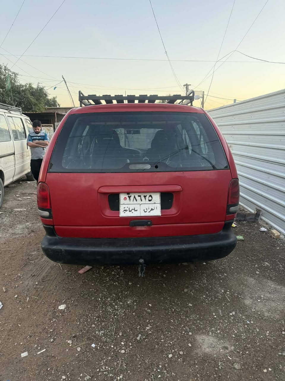سلام عليكم دوج كرفان موديل 1996كير محرك بلادي محرك 3300 كشر نضيف داخل نضيف تبريد شغال يرادلهة حداديه وتايرات ترايك للبصره بيع مستعجل  سنويه صاقطه ورقم قديم  مكاني شهداء السيدية ***********
