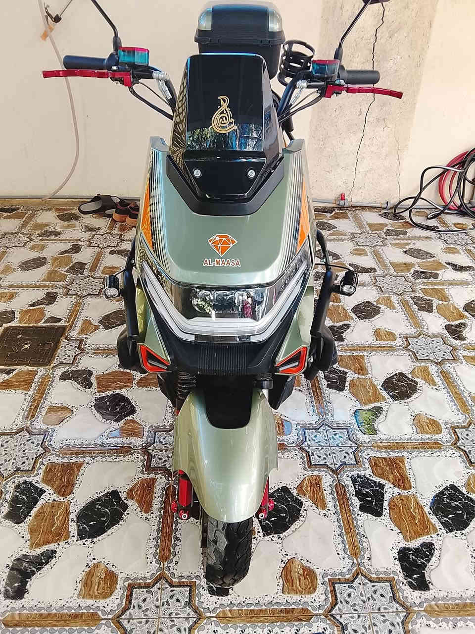 السلام عليكم
بايسكل شحن  الماسه 
مستخدم أقل من شهر  بعده حيل جديد 
زنون  عالي ناصي
جنطه . خوذه  
السعر 800 وبي مجال  
مكان  الخمسه كيلو  
رقم ***********
