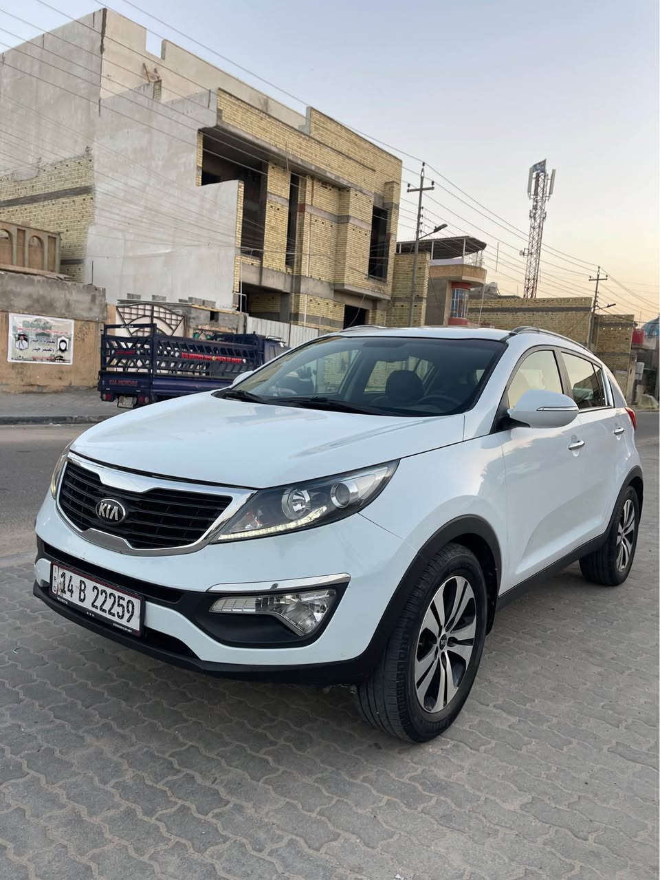 للبيع كيا سبورتج موديل 2014 وارد خليجي الشركه الدوليه رقم بصره سنويه لل 30 كفاله كفاله كفاله مابيهه لاضربه ولاصبغ ولاتبديل ولا فتح فقط بارد بلبابين مواصفات نص فول مري شفط تحكم ستيرن محرك 2400 دوش ع بلاد الشركه ماشيه 130 الف فقط السياره جديده فوك ماتتوقع جاهزه محرك كير حداده تبريد كله ع بلاد الشركه حتا الحداده السعر 150 وهاذا رقم صاحب السياره مامتواجد ع النت *********** مكاني البصره البصرة, العراق
