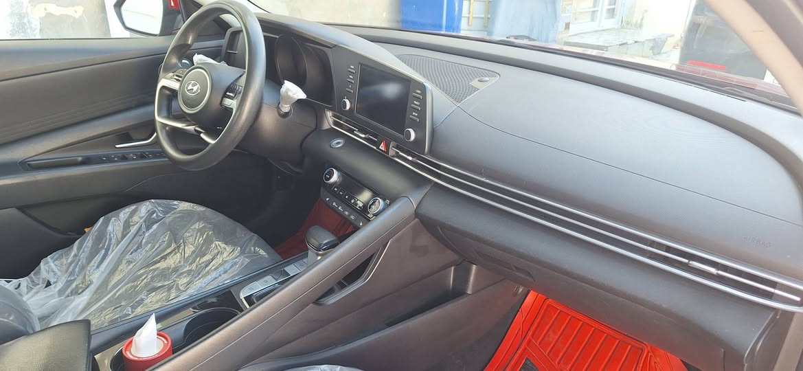 السلام عليكم النترا 2023 هايبرد (شحن ذاتي) امريكي مكينه2000فول مواصفات ماشيه59 حادث قبق لصندوك مكانه النجف لسعر163 سونار مرفق ***********
