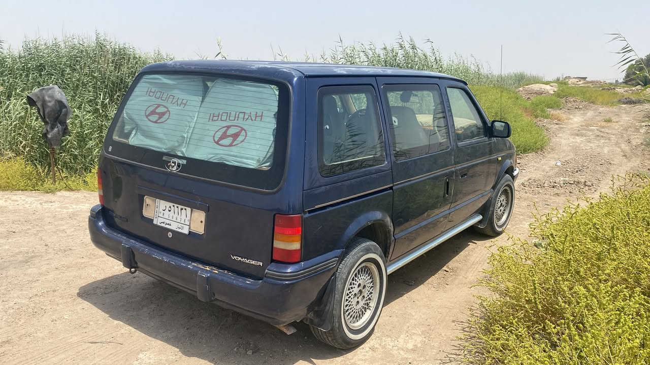 سياره دوج كلايزر 93 للبيع  7راكب جاهزه من كلشي فقط تبريد موشغال محرك وكير كامري  ابو الكف 2000 المكان عامرية الصمود السعر 45 بيها مجال الشراي حياه الله *********** واتساب متواجد
