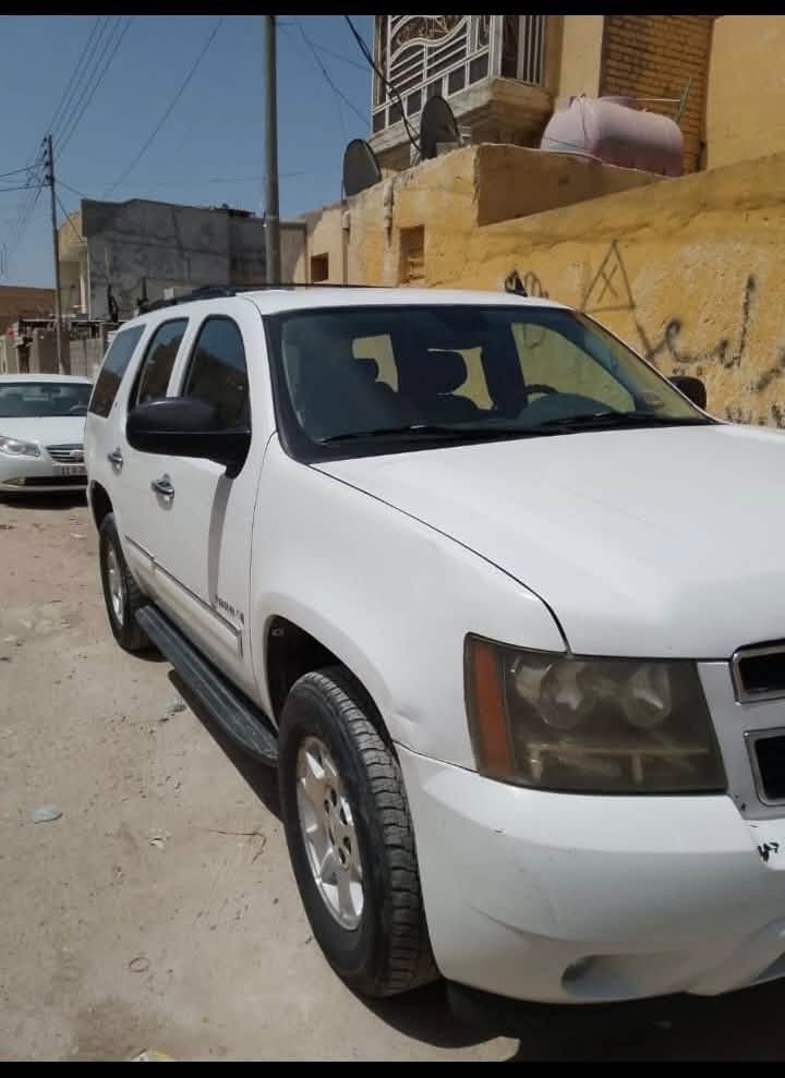السلام عليكم ادوات ادوات متوم ارقام وسنويه كفاله من الكص فقط الكير بي خلل بسيط تفاصيل خاص او اتصال
تاهو Lt مواصفات مديل 2012 مراوس او بيع
مكينه اكسن كفاله
سياره حلوه حداديه ٨٠/١٠٠
شاشه بلاديه
عنوان السياره ميسان العماره
السعر 60 وبيه مجال 
***********
