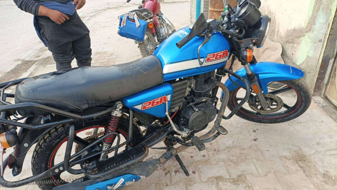 السلام عليكم دايون موديل 23 اوراق أصولي وكيلها العارضي مكاتبه وكيل ضايعه اكاتب شارع دراجه تترقم مابيها اي مشكله مكينه 150 دراجه نظيفه مامشتغله دلفري سعر 900 وبيها مجال بسيط مكانها نجف شارع المطار *********** واتساب فقط
