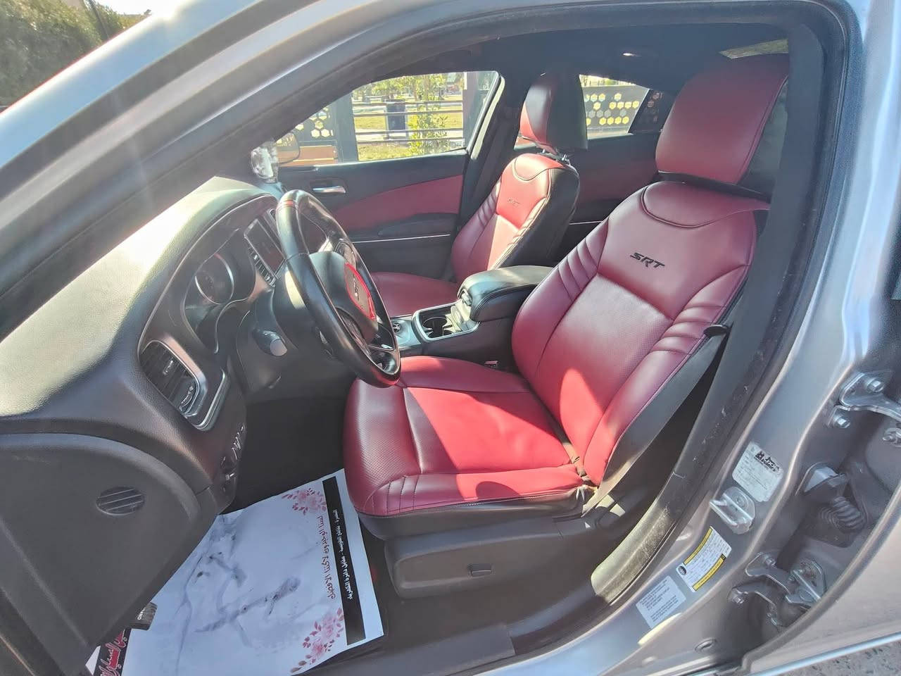 سلام عليكم
جارجر مديل 2018 متومه وكامله 
محرك 3600 
كص جنطه 
كشن جلد مخمل SRT
كير محرك كفاله 
تشغيل عن بعد
سياره جاهزه وتخبل 
مكاني بصره 
السعر 80 
التلفون ***********
