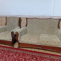 تخم ٩ مقاعد نوع زان مصري صاج العنوان ابو عظام ممتواجد ع الفيس ٠٧٧٤٦١٩١...