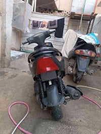 عندي دراجه ماكس الثالث نازل عنوان الزعفرانيه دراجه كامله وشاير كهربائي...