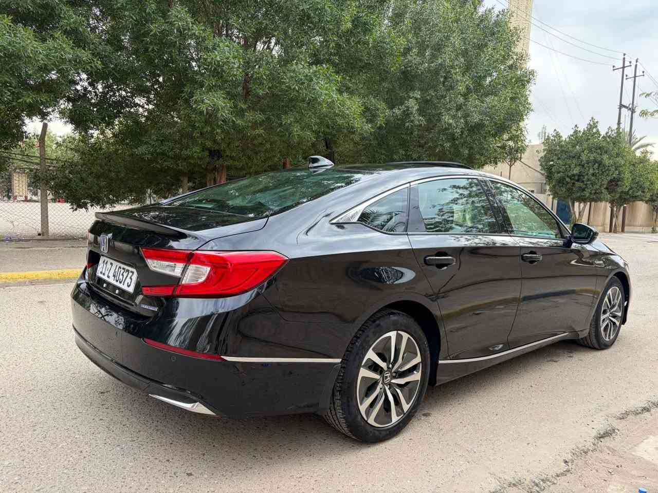 هوندا اكورد 2022 EX-l
فول موصفات للاخير 
فتحة 
كراسي جلد وحضن 
تدفئة بلكشن 
وباقي المواصفات  معروفة 
سيارة جاهزة بدون نقص فقط الرادار امامي 
حادث حرك بسيط بلبجم 
صور الحادث بلمنشور وسونار جديد 
كير ومكينة ومنظومة هايبرد كفالة عامة 
السعر 135 ورقة وبيهة مجال بسيط 
مكاني بغداد العامرية 
رقمي ***********
