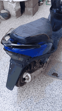 ماكس عدله للبيع بوشه 49 مفتوحه. كلشي شغال سلف هندر دكه وحده ناقصها كلج امامي فقط سعر 650الف. *********** البصره ابو الخصيب
