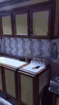 كاونتر مستعمل للبيع السعر 750 بي مجال  واتساب 07729320269