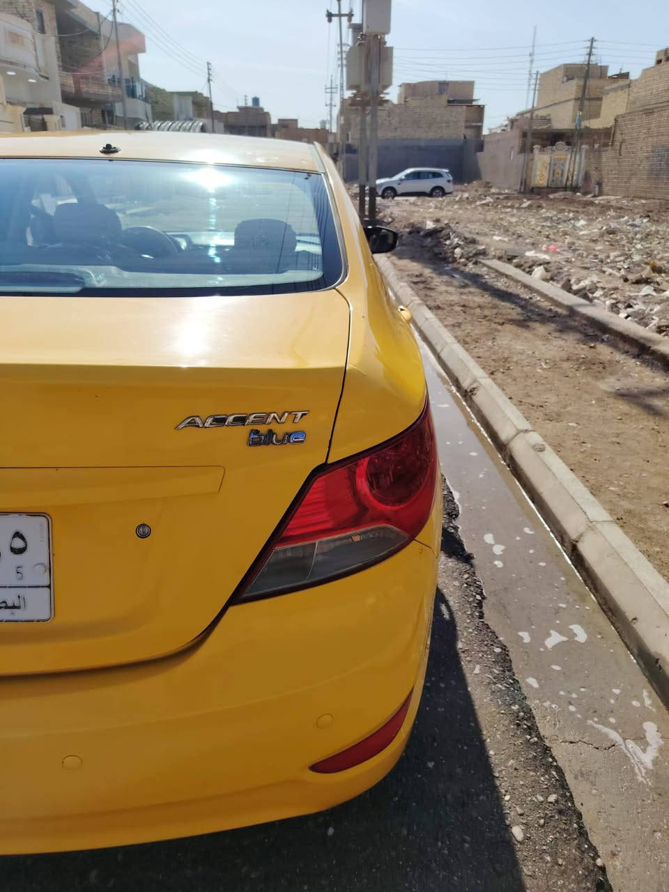 السلام عليكم سيارة اكسنت البيع مديل2012سنويه الغايه 2028 رقم بصرة سعره 80 رقم الهاتف ***********
