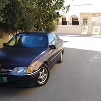 موديل ١٩٩٣ • مكينة ٢٫٦ • كير اتوماتيك