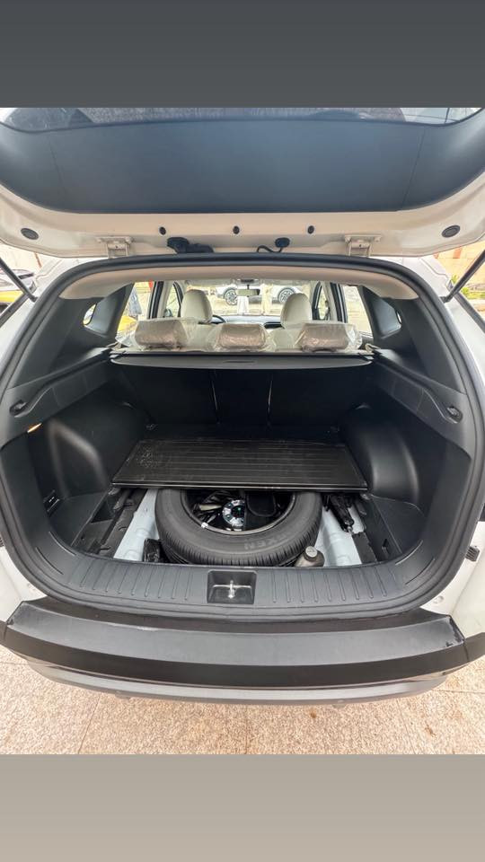 السلام عليكم شباب توسان2024 خليجي ضمان الأولى سيارة مكفوله كفالة عامة من صبغ بارد رصعه شخط ماشيه 10 الف حقيقي فول موصفات قماره حديد بصمه كراسي كهرباء شاشة دجتل داخل ابيض مكان سياره بغداد المنصور 
رقمي ***********
