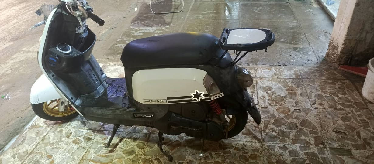 دراجه بوليس موديل 2008 البيع نضافه شؤف عينك مكان قضاء النصر ( جيب فيتر وفحص ) تصال عل رقم ‏‪***********‬‏
