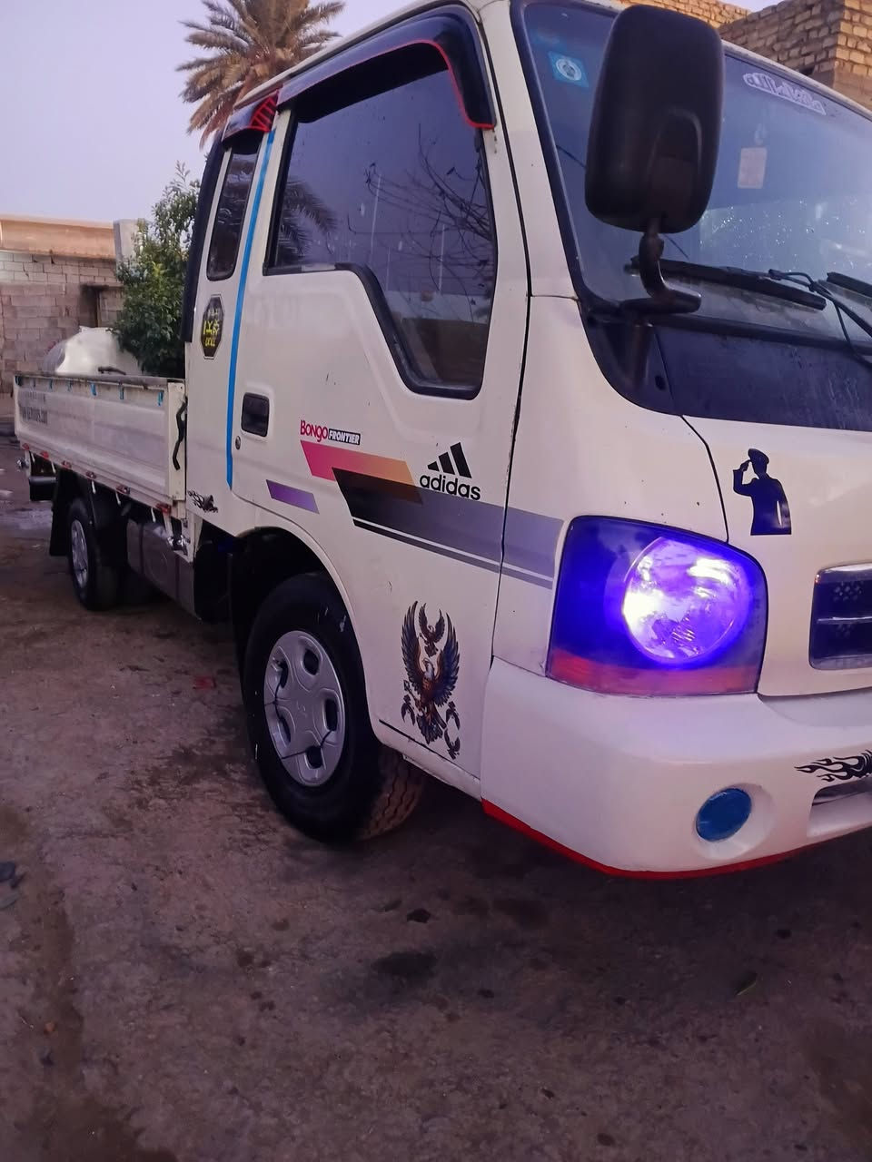 ياالله  سلام عليكم لبيع ام عيون موديل 2001 غماره غلاب   رقم ديالى نكليزي سنويه  سنويه ال 30 تحويل مباشر  شاصي مكينه كير كسل مكفول  صدر جديد  كهربائية كلهة شغاله  رقم شاصي شعار  تخم تاير المكان تاجي  لاتصال  ***********
