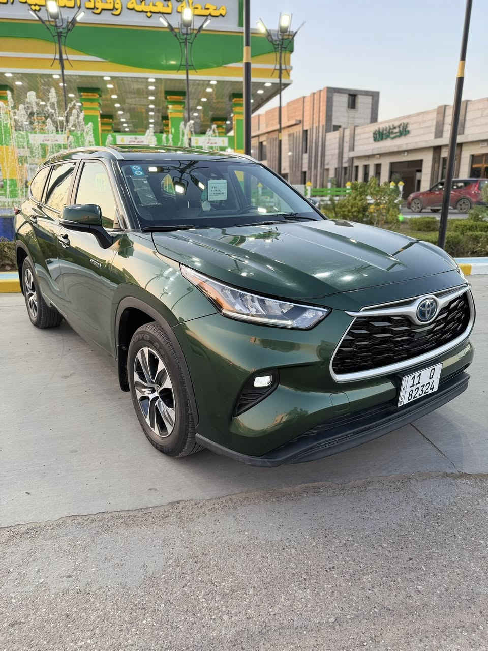 هايلندر 2023 بلاتينيوم اعلى فئه بل مواصفات 
واردخليجي عبد الطيف
مكاني بغداد شارع فلسطين 
المواصفات‼️شنو الي بالك موجود بيه 
رقم الهاتف***********
*حجم المحرك 2500 تيربو يعني صاروخ شلعه ومعدل 
*مرتبط بناقل حركة أوتوماتيك
*مفتاح التشغيل بصمة
*بانوراما
*اريل نفكيتر 
*حساسات أمامية 
*حساسات خلفية 
*رادار
*لايت زينون + LED 
*كشافات 
*بك لايت LED 
*حجم الاطار 235/55R20
*ويل كب 20
*4 دسك
*حساسات ضغط الاطارات 
*اشارة في المرايا الجانبية 
*المرايا قابلة للطي كهرباء
*ماسحة خلفية 
*عدد AIR BAG 9
*هاند بريك كهرباء
*ا ABS
*دشبول ديجتال 
*شاشة Apple Car play 
*5كاميرات 360 درجة
*مثبت السرعة Cruise 
*المودات والاوامر الصوتية 
*ا Bluetooth  
*مخرج منفذ الطاقة 
*ل 7 ركاب
*المقاعد جلد+كهرباء
*ثلاث قطع تبريد  
*تحديد المسار
*أوضاع القيادة Drive Mode
*أوتو هولد 
*نظام مانع الانزلاق 
*حاملات الأكواب 
*تطعيم الدواخل ألمنيوم
*ترحيب هايلندر بل مري 
سياره احله من صور وجاهزه للخير
السعر.     31500
