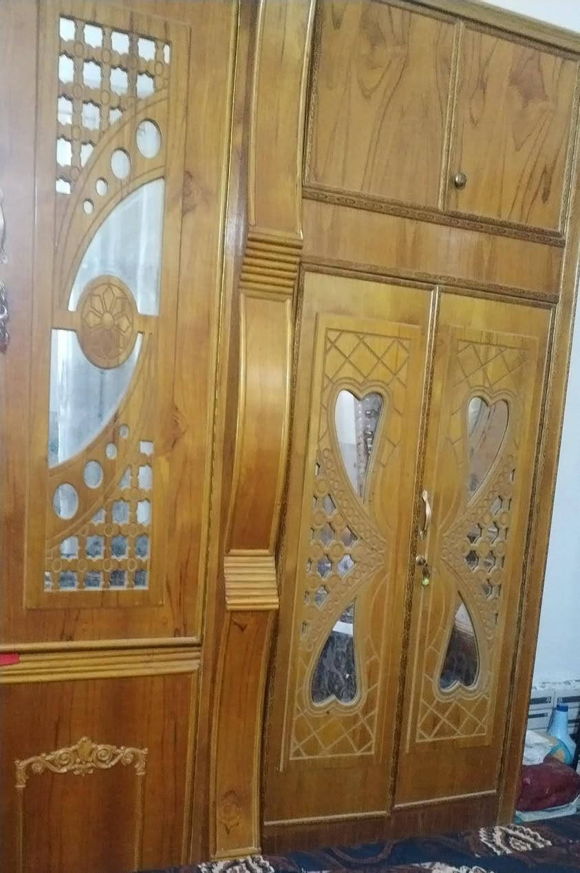 غرفة نوم للبيع غرفه نظافة 85٪
مكاني حلة بكرلي سعر ٨٠٠ ألف وبيه مجال 

رقمي *********** واتساب
