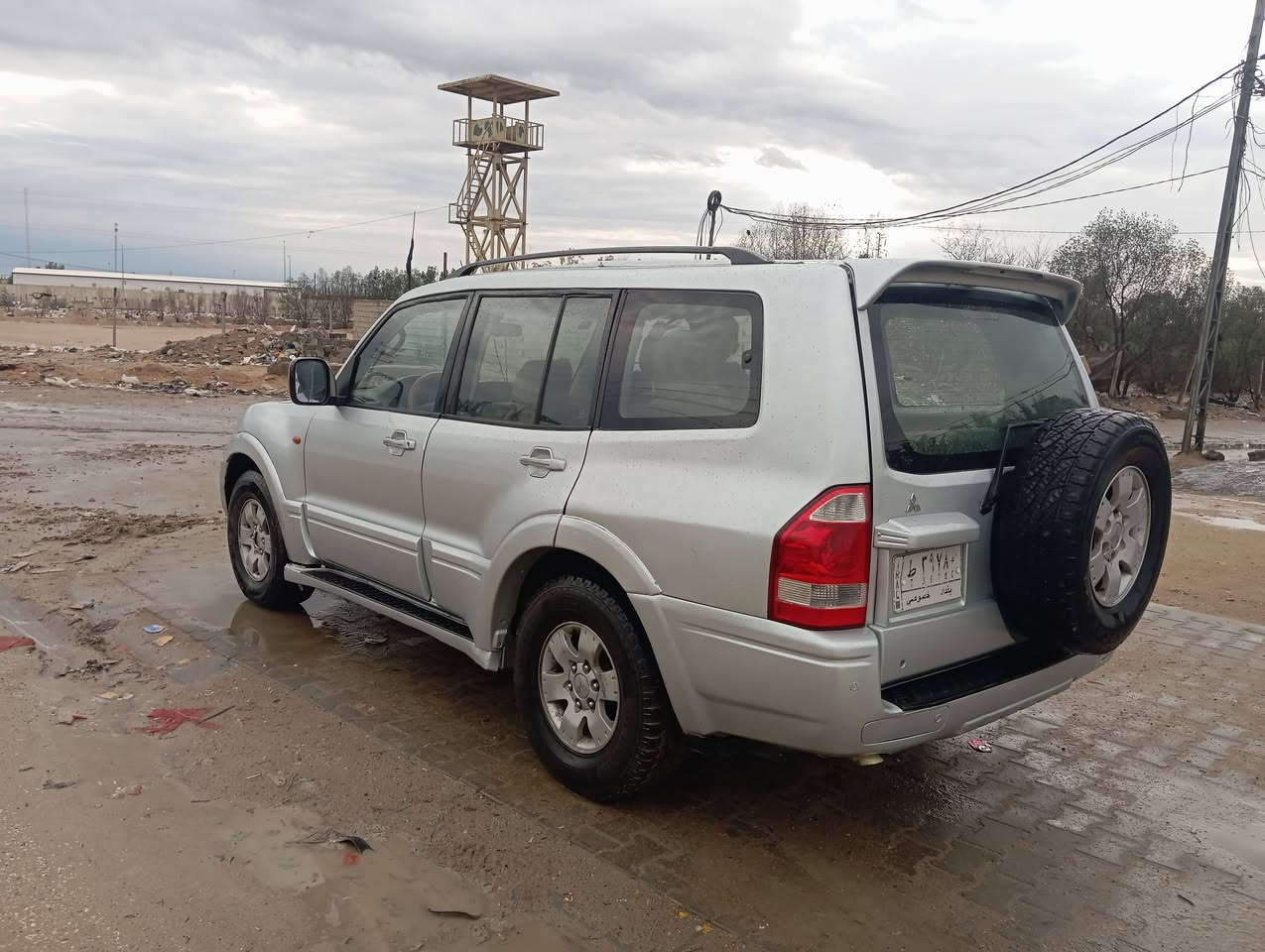 للبيع أو مراوس باجيرو 2007 محرك وكير ولوكير مكفولات تبريد شغال كهربائيات جاهزه علمن السياره متجايه السعر 75 رقمي *********** العنوان النجف الرضيويه
