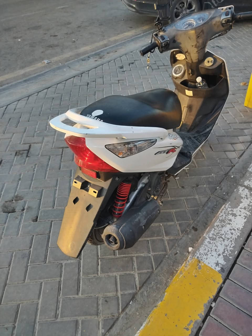 دراجه ثعلب رمبه نضيفه
محرك ما مفتوح نكره سلف سعره ٨٠٠ وبي مجال
المكان بغداد الغزاليه ***********
