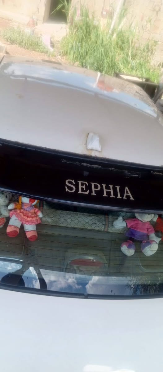 سيفيا 96 بيضاء اللون بسمي سنويه لل28رقم بغداد ب38وبيه مجال ***********
