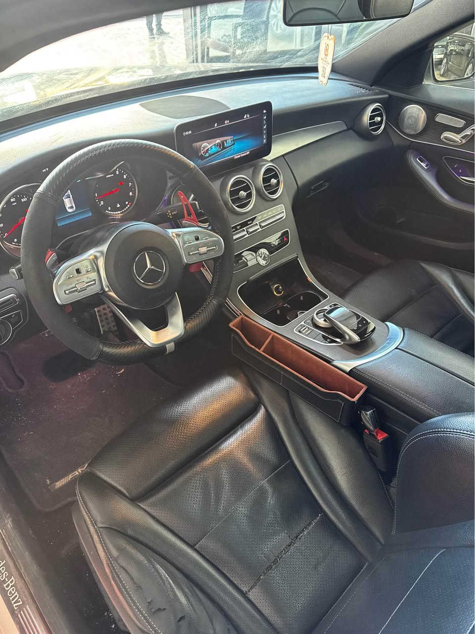 MERCEDES BENZ AMG C300
موديل ٢٠١٩…..
سياره فقط واحد قطعه سبوغ واحد قطعه ببلاد شركه مبدل 
بدون دواخل بدون ايرباگ 
(٥٠) الف مايل ماشيه 
فول فول مواصفات 
سعر:-٢٥٥$ بي مجال انشاء الله 
📞0751 571 71 72
What’s aap📞0771 445 52 62 أربيل, العراق
